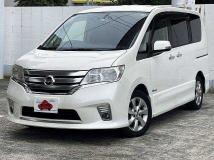 2013 Nissan Serena