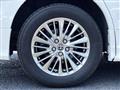 2022 Toyota Alphard Hybrid