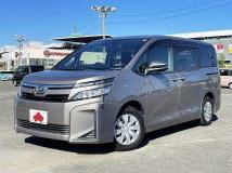 2017 Toyota Voxy