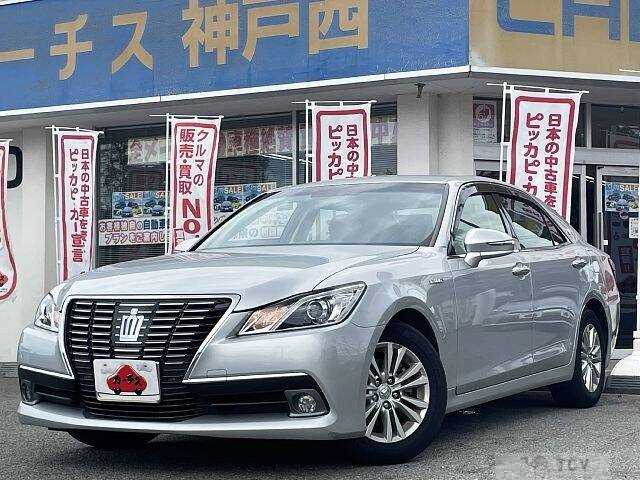 2013 Toyota Crown