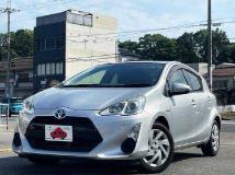 2015 Toyota AQUA