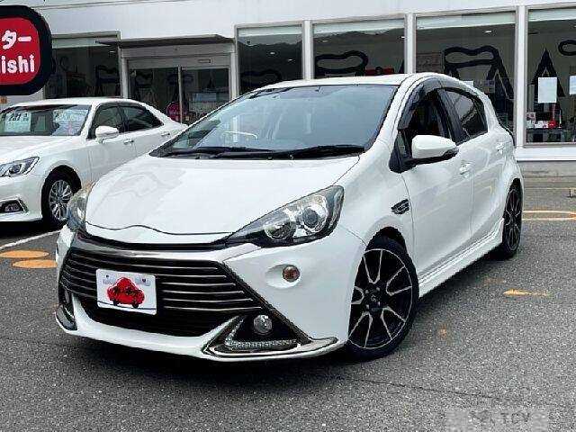 2014 Toyota AQUA
