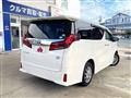 2018 Toyota Alphard Hybrid