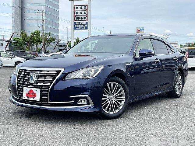 2016 Toyota Crown
