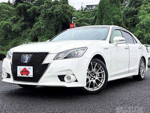 2015 Toyota Crown