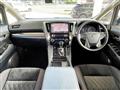 2018 Toyota Alphard Hybrid
