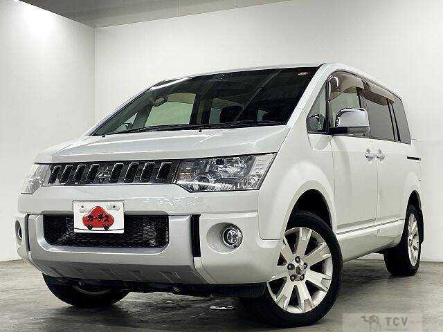 2014 Mitsubishi Delica D5