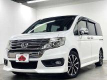 2014 Honda Step WGN
