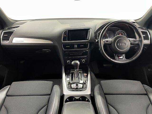 Audi Q5 2017 photo 2