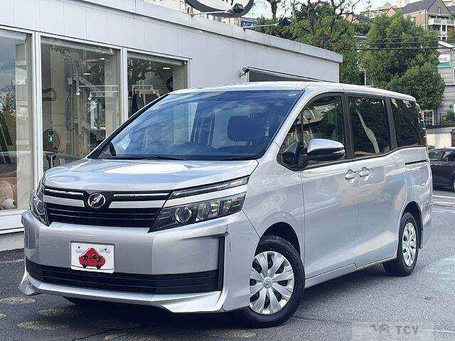 2014 Toyota Voxy
