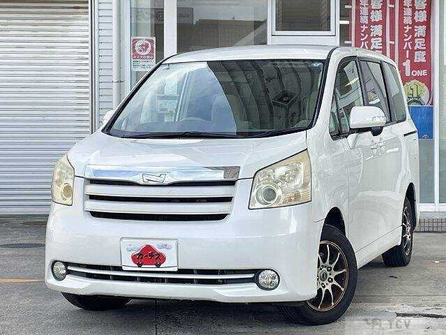 2008 Toyota Noah