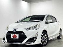 2016 Toyota AQUA