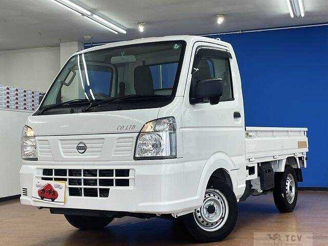 2025 Nissan Clipper Truck