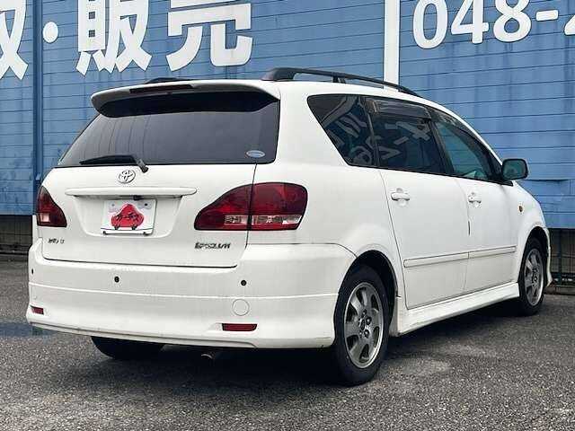 Toyota Ipsum 2001 photo 3