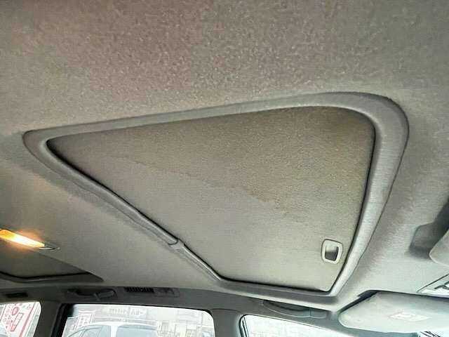 Toyota Ipsum 2001 photo 5