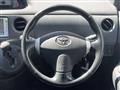 2011 Toyota Sienta