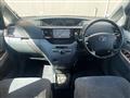 2005 Toyota Noah