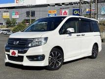 2014 Honda Step WGN
