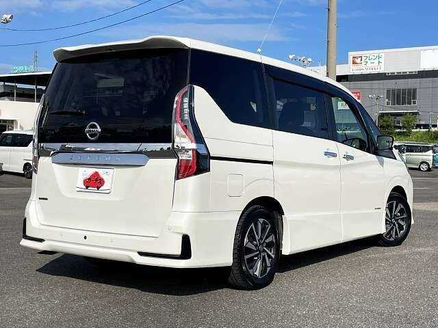 Nissan Serena 2022 photo 3