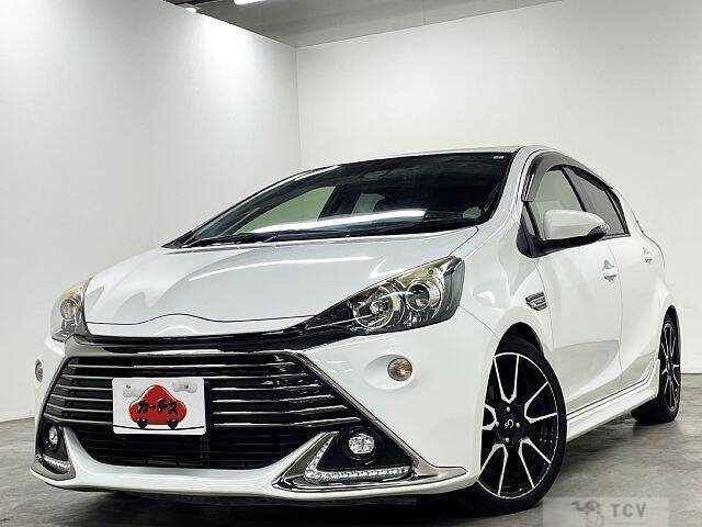 2016 Toyota AQUA