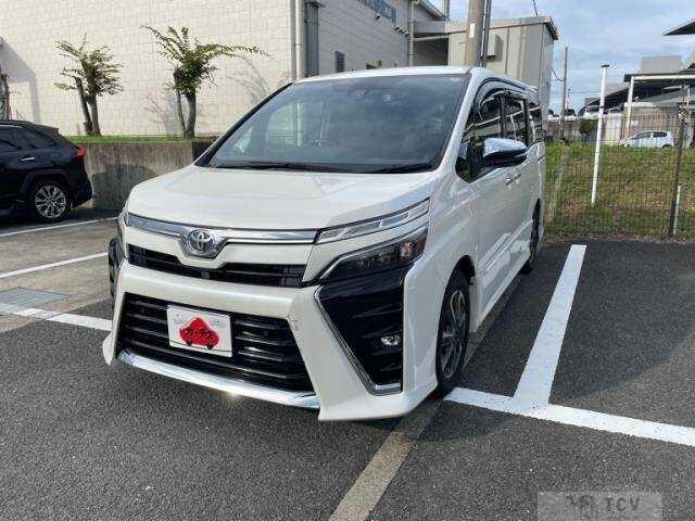 2021 Toyota Voxy