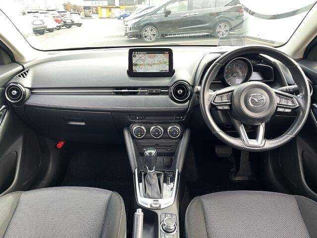 Mazda Demio 2017 photo 2