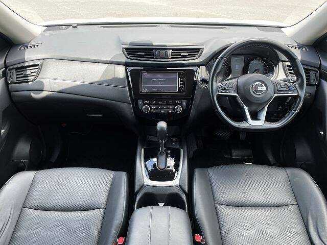 Nissan X-Trail 2018 photo 2