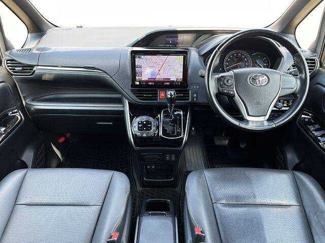 Toyota Esquire 2020 photo 2