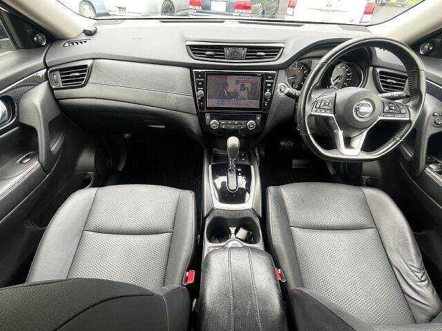 Nissan X-Trail 2018 photo 2