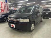 2005 Honda Mobilio Spike