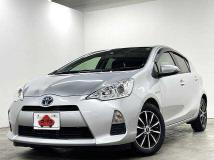 2012 Toyota AQUA