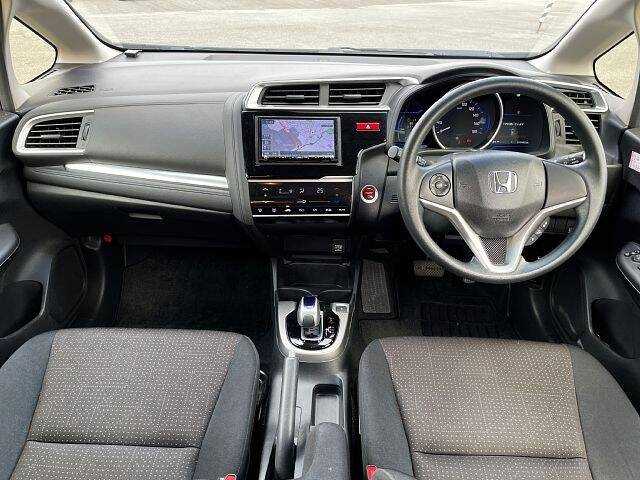Auto Register Form Used Honda Fit Hybrid 2016 . (20,000 km) - TCV (formerly Trade Car View)