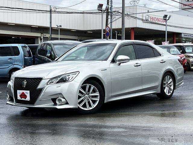 2015 Toyota Crown
