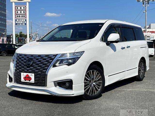 2022 Nissan Elgrand