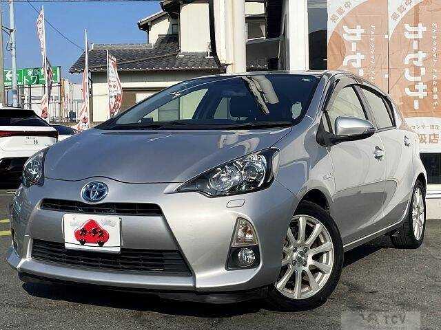 2013 Toyota AQUA