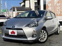 2013 Toyota AQUA
