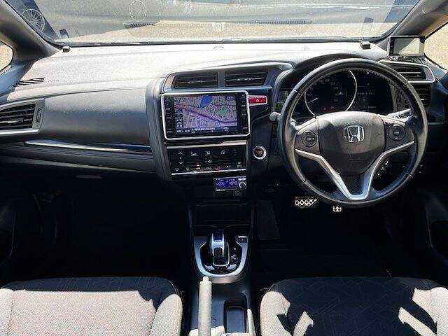 Auto Register Form Used Honda Fit Hybrid 2015 . (65,000 km) - TCV (formerly Trade Car View)