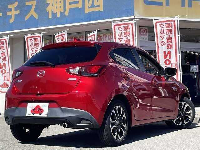 Mazda Demio 2016 photo 3