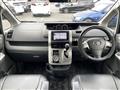 2009 Toyota Voxy
