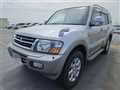 2000 Mitsubishi Pajero