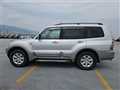 2000 Mitsubishi Pajero