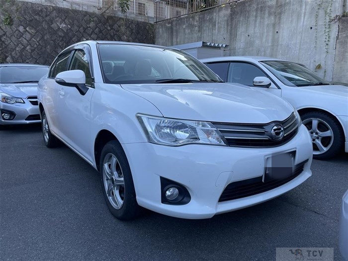 2013 Toyota Corolla Axio