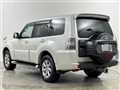 2012 Mitsubishi Pajero