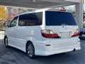 2005 Toyota Alphard