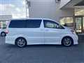 2005 Toyota Alphard