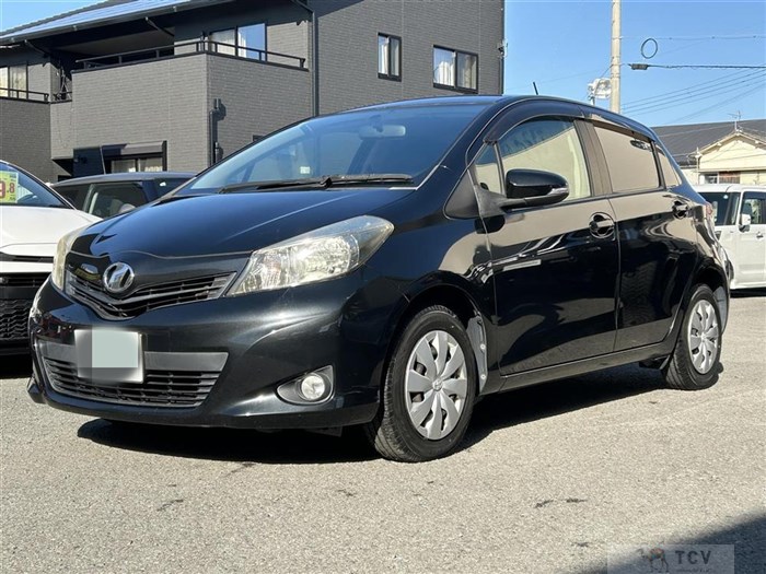 2011 Toyota Vitz