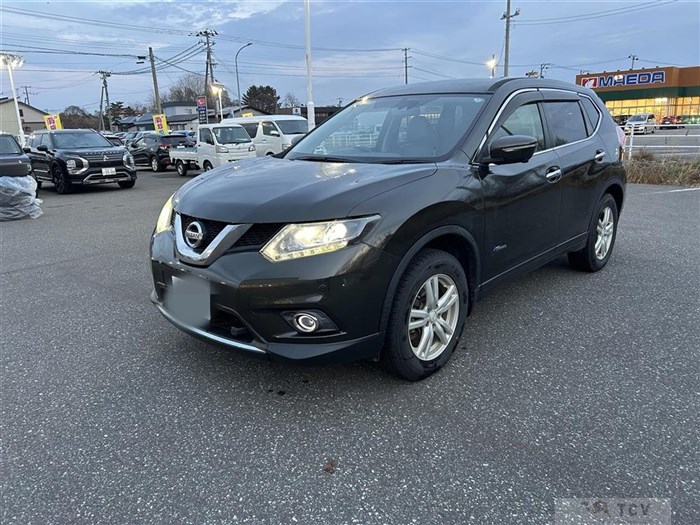 2015 Nissan X-Trail Hybrid