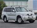 2005 Mitsubishi Pajero