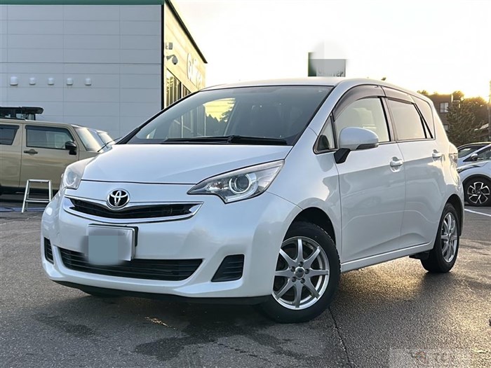 2014 Toyota Ractis