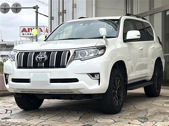 2022 Toyota Land Cruiser Prado